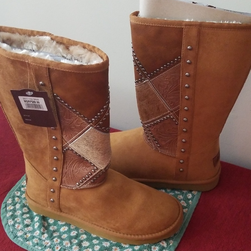 NWT Montana West boots size 8